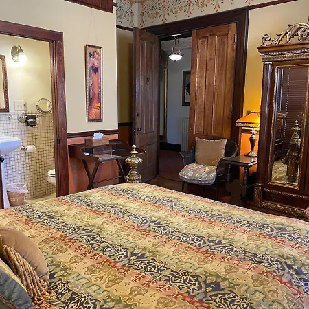 Amherst Inn-3